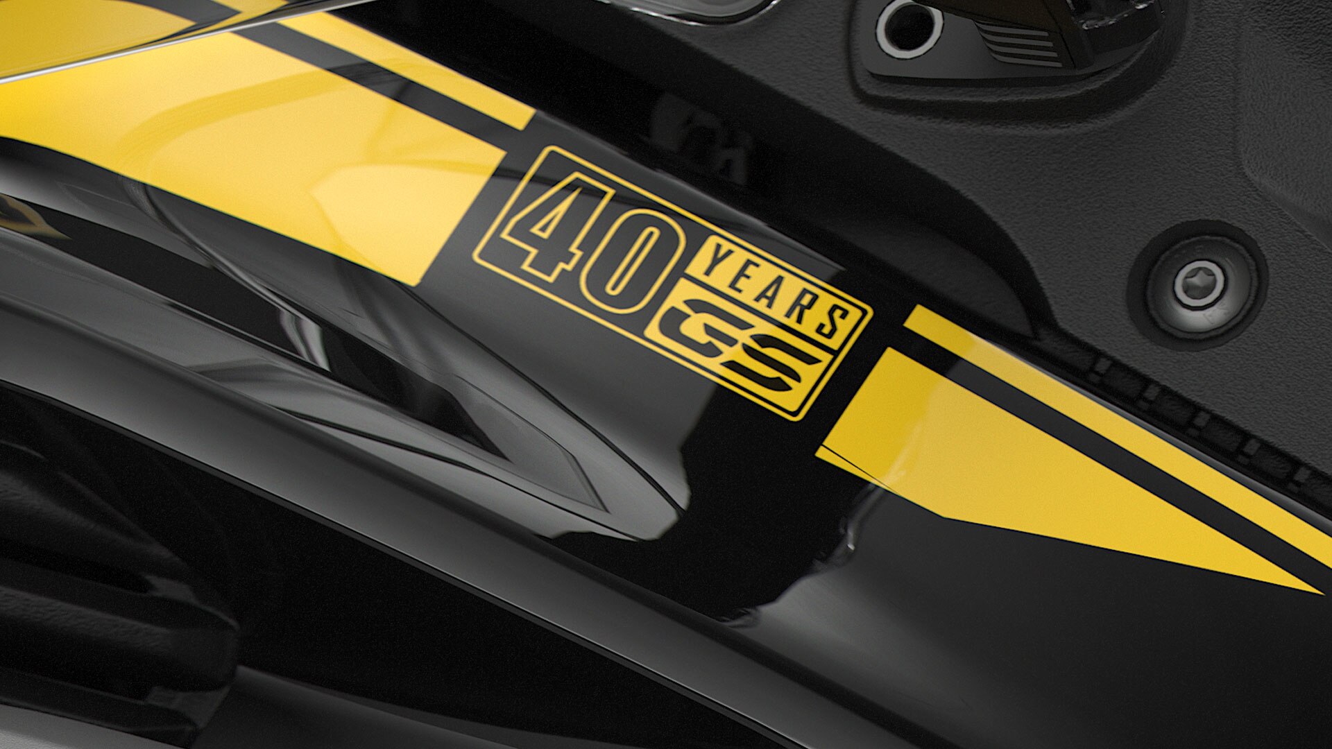We see the 40 Years GS lettering in yellow.