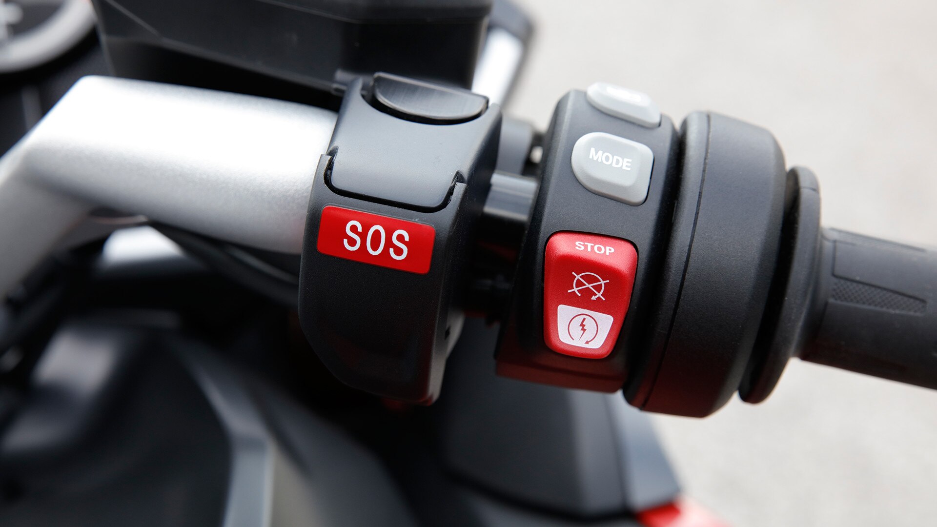 K 1600 GT « Appel d'urgence intelligent »